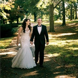 Meet your Posher, Leslie